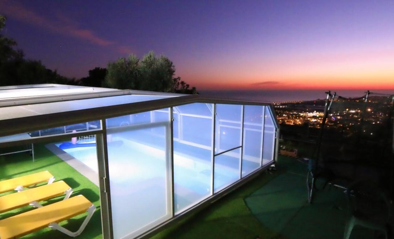 Villa Con Piscina Privada Climatizada 29ºc Santa Susanna Extérieur photo